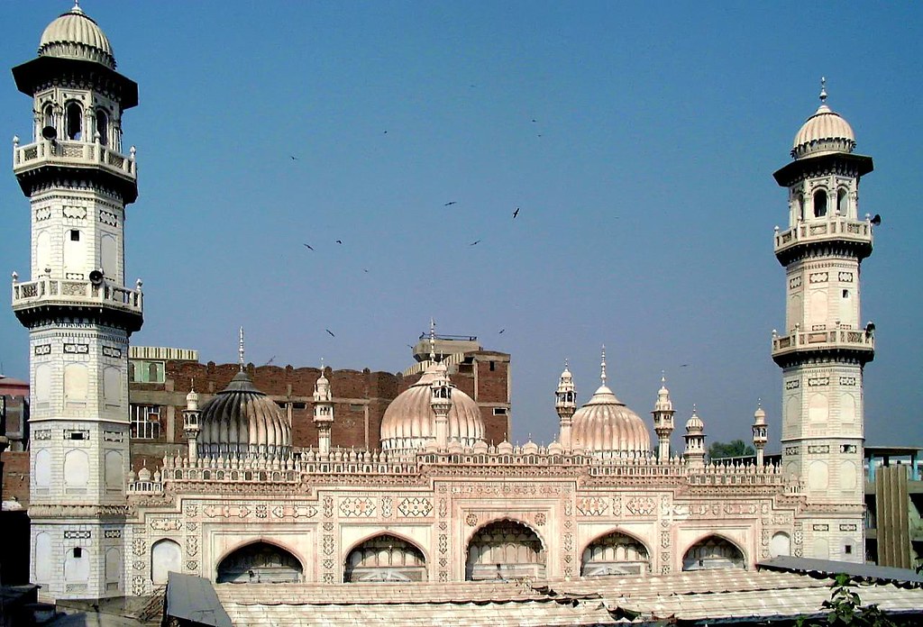 Mahabat Khan Mosque Image 1